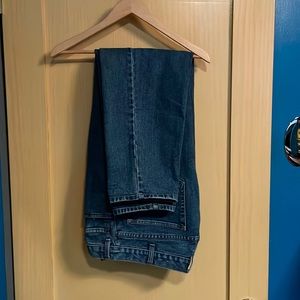 Mens Cherokee Blue jeans.  33”waist. 30” inseam